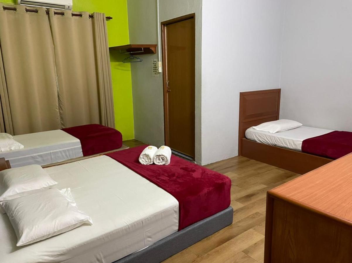 Samudera Hotel Kampung Kuala Besut Kültér fotó