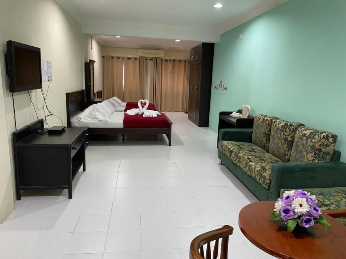 Samudera Hotel Kampung Kuala Besut Kültér fotó