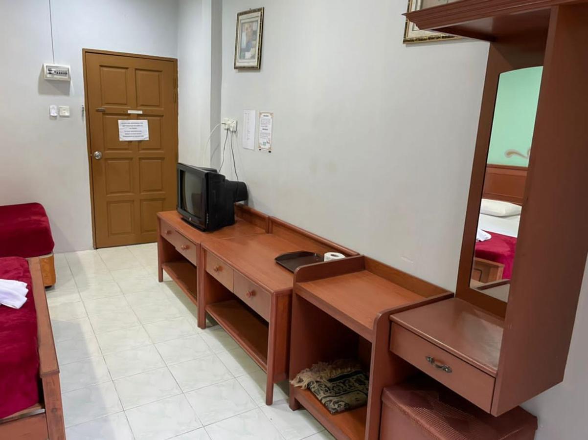 Samudera Hotel Kampung Kuala Besut Kültér fotó