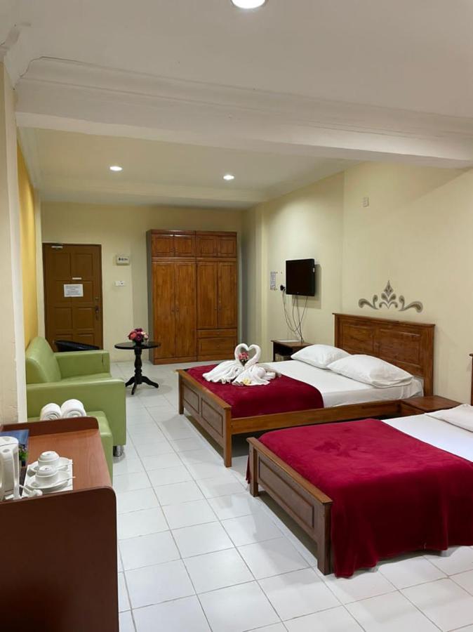 Samudera Hotel Kampung Kuala Besut Kültér fotó