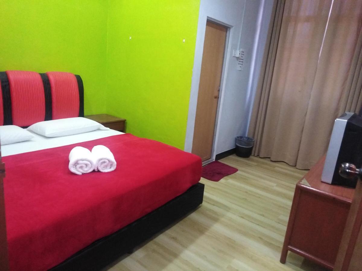 Samudera Hotel Kampung Kuala Besut Kültér fotó