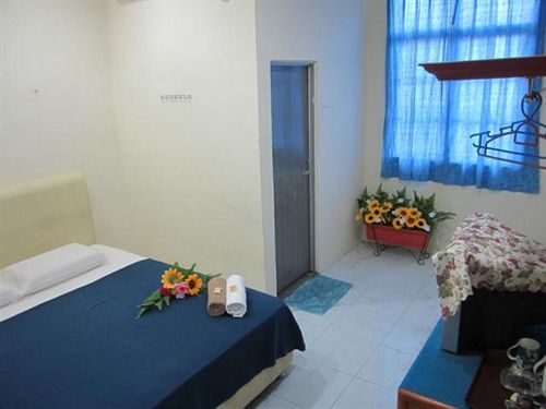 Samudera Hotel Kampung Kuala Besut Kültér fotó